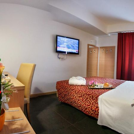 Hotel Eridano Sannazzaro de' Burgondi Exteriér fotografie